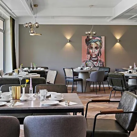 Hotel St Leonhard 3*